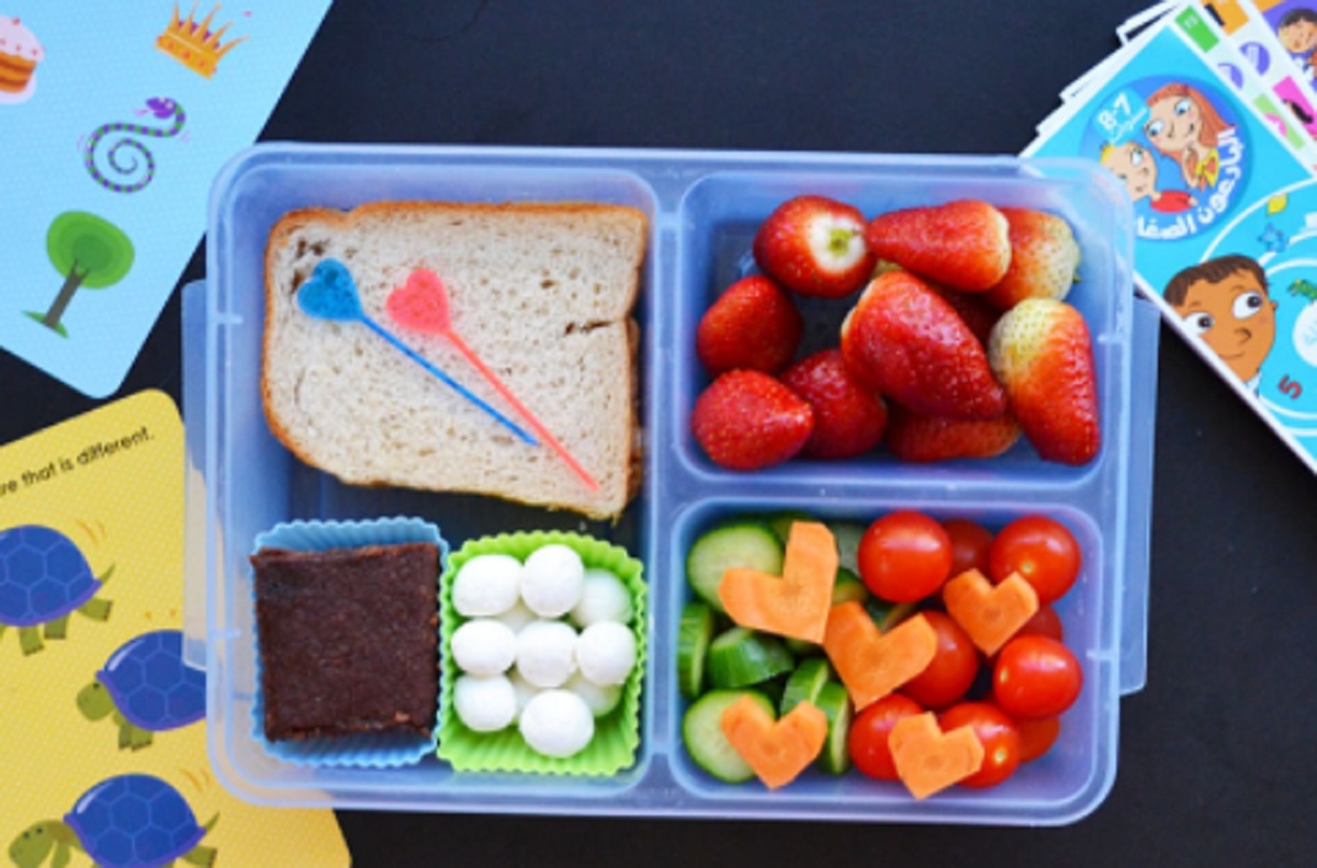 Le contr�le des bo�tes � lunch par les �coles d�passe t-elle les limites?