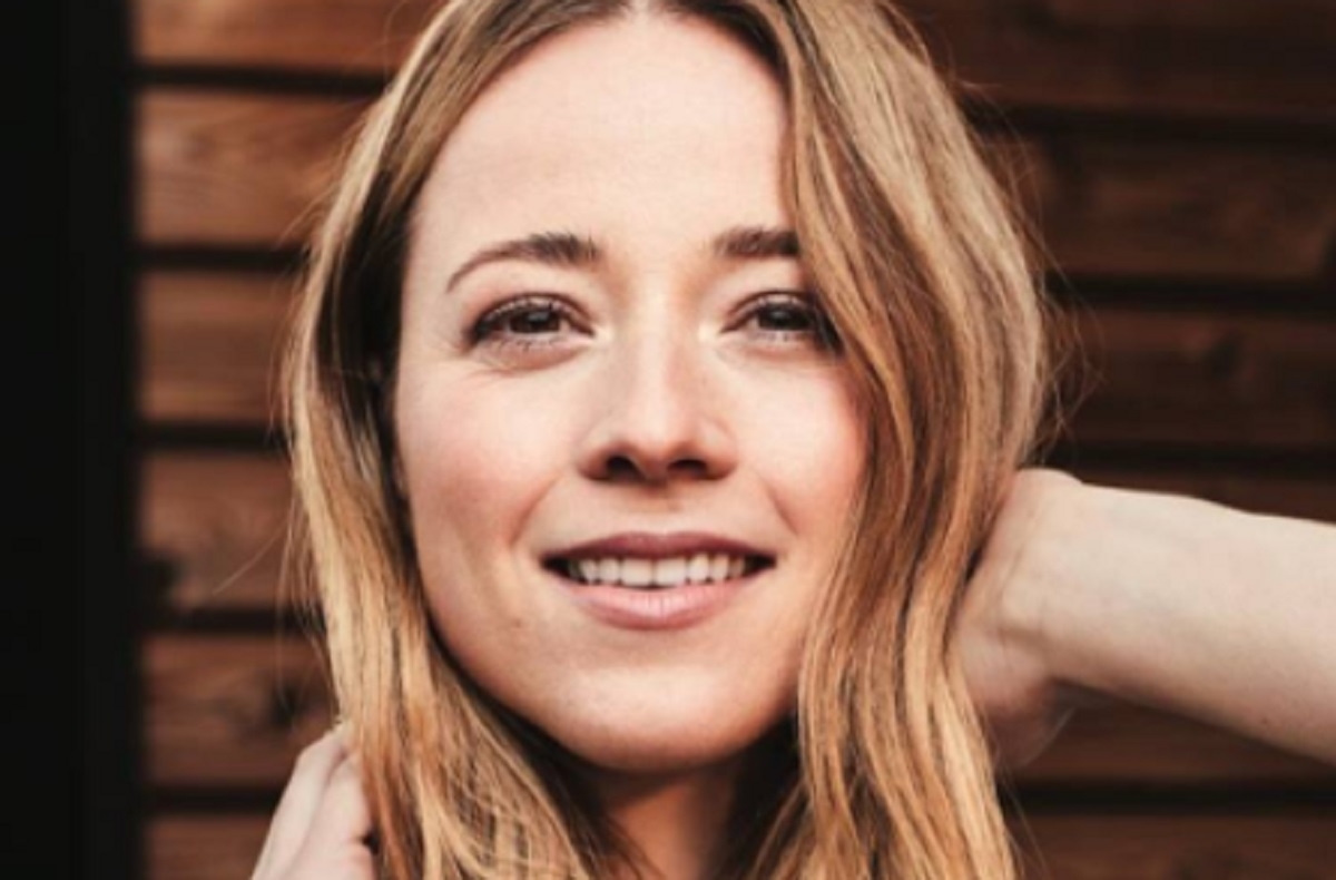 Karine Vanasse dvoile enfin le prnom de son bb ! 