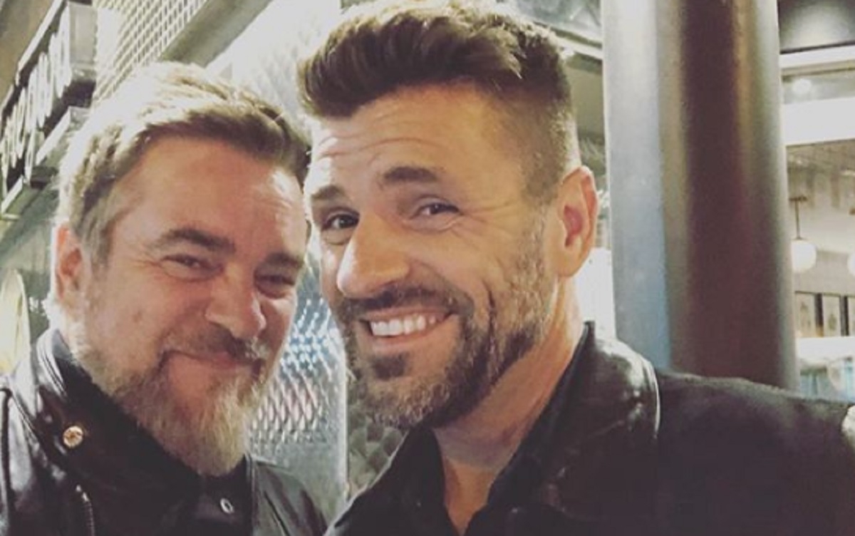 Marc Dupr� et Sylvain Cossette se r�unissent pour ce moment...