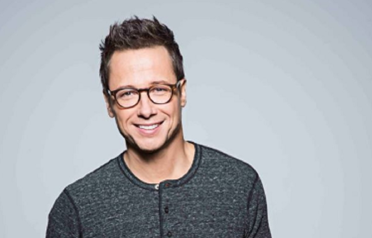 Face aux critiques tr�s dures qu'il a re�ues, St�phane Rousseau livre un touchant t�moignage