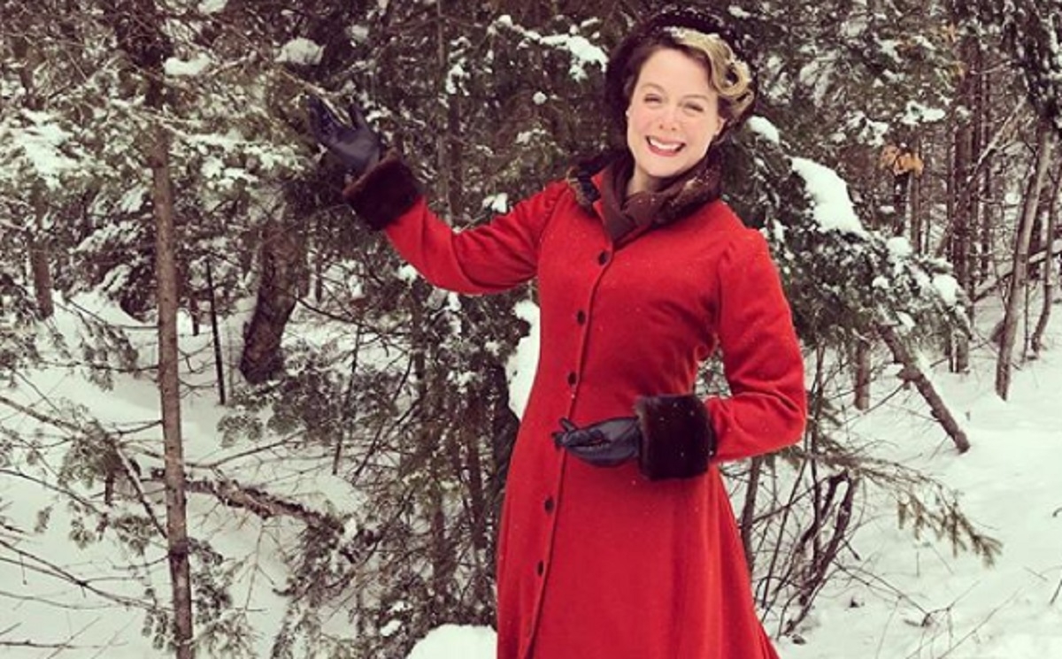 Julie Lebreton publie une magnifique photo d'elle pendant le tournage des Pays d'en haut