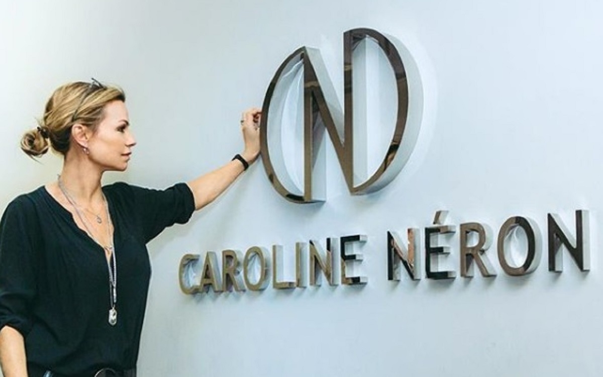 Caroline Nron rpond enfin aux critiques  son endroit