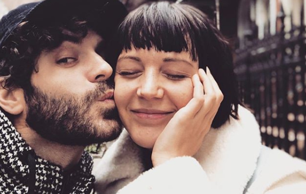 Alex Nevsky partage une superbe photo de couple avec Vanessa Pilon